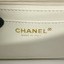 Load image into Gallery viewer, CHANEL Matelasse Single Flap ChainShoulder Bag GrayAS5670-B21492-U2666 Tweed Size 20
