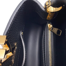Load image into Gallery viewer, LOUIS VUITTON Capucines EW NoirM29443 Taurillon Leather Size MINI
