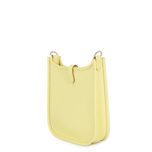 Load image into Gallery viewer, HERMES Evelyne Amazon Limoncello Taurillon Clemence Size TPM

