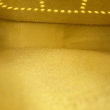 Load image into Gallery viewer, HERMES Evelyne Amazon Limoncello Taurillon Clemence Size TPM
