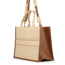 将图像加载到图库查看器中，Dior Book tote Beige/BrownM1324CZCC_M918 Canvas Leather Size Medium
