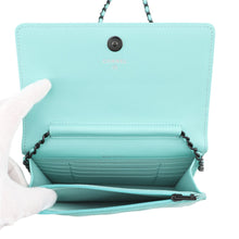 将图像加载到图库查看器中，CHANEL Matelasse Chain wallet Turquoise Lambskin

