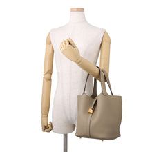 Load image into Gallery viewer, HERMES Picotin Lock Beige Marfa Taurillon Clemence Size MM
