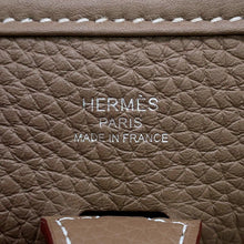 Load image into Gallery viewer, HERMES Evelyne3 Etoupe Taurillon Clemence Size 23
