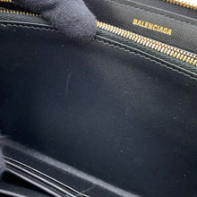将图像加载到图库查看器中，BALENCIAGA Crash Continental Wallet Quilted Black766447210J11000 Crushed Calf Leather

