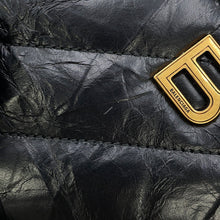 将图像加载到图库查看器中，BALENCIAGA Crash Continental Wallet Quilted Black766447210J11000 Crushed Calf Leather
