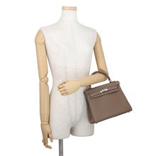 Load image into Gallery viewer, HERMES Kelly Retourne Etoupe Togo Leather Size 25
