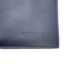 Load image into Gallery viewer, Bottega Veneta Pinacoteca Intrecciato Reversible Nocturnal/Mad817166V5AG14146 Calf Leather Size Large
