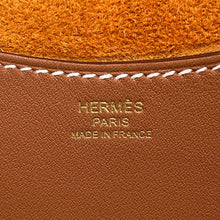 Load image into Gallery viewer, HERMES In the loop Gold Taurillon Clemence Swift Leather Size 18
