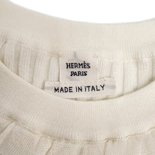 Load image into Gallery viewer, HERMES Frill neck knit Size 36 Ivory6E2683DI Silk50% Cotton38% Polyurethane3% Nylon9%
