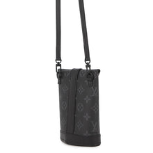 将图像加载到图库查看器中，LOUIS VUITTON Envelope/Pouch NoirM11613 Monogram Eclipse
