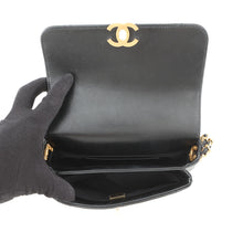 将图像加载到图库查看器中，CHANEL Matelasse Single Flap Chain Logo Shoulder Bag BlackAS4862 B16572 Lambskin

