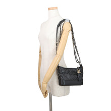 将图像加载到图库查看器中，CHANEL Gabriel de CHANEL Hobo Bag BlackA91810 Aged Calf Leather Size Small
