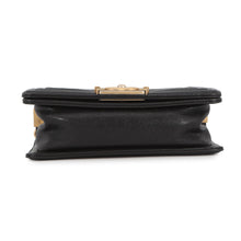 将图像加载到图库查看器中，CHANEL Boy Chanel V Stitch BlackA67085 Caviar Leather Size Small
