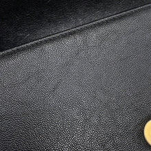 将图像加载到图库查看器中，CHANEL Boy Chanel V Stitch BlackA67085 Caviar Leather Size Small
