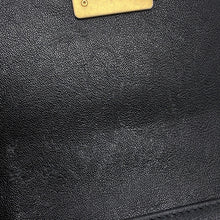 将图像加载到图库查看器中，CHANEL Boy Chanel V Stitch BlackA67085 Caviar Leather Size Small
