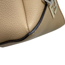 将图像加载到图库查看器中，FENDI Louis Shoulder Bag Beige7VA668 Grained Calf Leather Size Small
