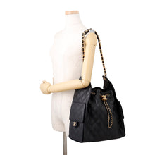 Load image into Gallery viewer, CHANEL CHANEL25 BlackAS5311 Caviar Leather Size Medium
