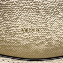 Load image into Gallery viewer, Valextra Iside Belt Bag WhiteSGES0061028LOCPL99 Leather
