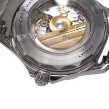 Load image into Gallery viewer, OMEGA Seamaster Diver300 007 Limited Commander (Limited Edition of 7007 pieces) W41mm Stainless Steel White Dial212.32.41.20.04.001
