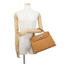 Load image into Gallery viewer, HERMES Kelly Sellier Natural Chamonix Leather Size 32
