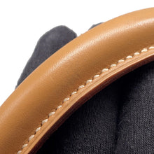 Load image into Gallery viewer, HERMES Kelly Sellier Natural Chamonix Leather Size 32
