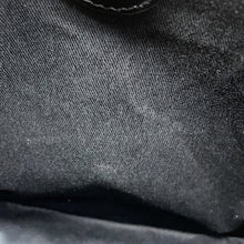 将图像加载到图库查看器中，Ferragamo Cutout Handbag Black213487 Patent Leather Canvas
