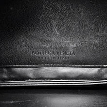 Load image into Gallery viewer, Bottega Veneta Mount Envelope Shoulder Bag Black Leather
