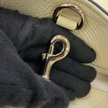 Load image into Gallery viewer, GUCCI Soho Interlocking G Chain Tote Bag Ivory536196 A7M0G 9522 Leather
