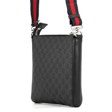 Load image into Gallery viewer, GUCCI GG Supreme Shoulder Bag Black523599 K5RLN 1095 GG Supreme Leather
