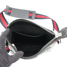 Load image into Gallery viewer, GUCCI GG Supreme Shoulder Bag Black523599 K5RLN 1095 GG Supreme Leather
