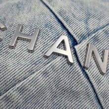 将图像加载到图库查看器中，CHANEL CHANEL22 Backpack BlueAS3859 Denim Size Small
