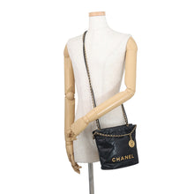 将图像加载到图库查看器中，CHANEL CHANEL22 ChainShoulder Bag BlackAS3980 Shiny Calf Leather Size Mini
