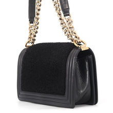 Load image into Gallery viewer, CHANEL Boy Chanel ChainShoulder Bag Black Shearling Leather Size 25

