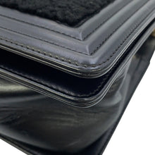 Load image into Gallery viewer, CHANEL Boy Chanel ChainShoulder Bag Black Shearling Leather Size 25
