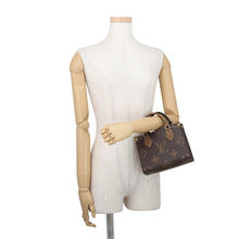 Load image into Gallery viewer, LOUIS VUITTON Onthego RedM46839 Monogram Reverse Canvas Size BB
