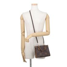 Load image into Gallery viewer, LOUIS VUITTON Onthego RedM46839 Monogram Reverse Canvas Size BB
