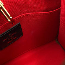 Load image into Gallery viewer, LOUIS VUITTON Onthego RedM46839 Monogram Reverse Canvas Size BB

