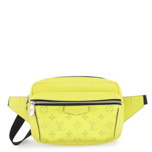 Load image into Gallery viewer, LOUIS VUITTON Bumbag JauneM30251 Taiga Leather / Lama Monogram

