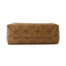 Load image into Gallery viewer, LOUIS VUITTON Atlantis BrownM46816 Monogram Reverse Canvas Size BB

