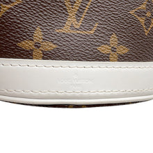 将图像加载到图库查看器中，LOUIS VUITTON Nano bucket Brown/BlancM81489 Monogram
