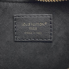 Load image into Gallery viewer, LOUIS VUITTON Pochette LV Bloom NoirM29456 Calf LeatherLeather Size NM
