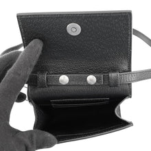 Load image into Gallery viewer, GUCCI Off the grid Black625599 Nylon Leather Size Mini
