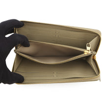 将图像加载到图库查看器中，LOUIS VUITTON Portefeuille Clemence Khaki/CremeM82478 Monogram Empreinte Leather
