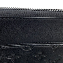 将图像加载到图库查看器中，LOUIS VUITTON Pochette Voyage Souple NoirM82545 Monogram Shadow
