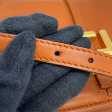 将图像加载到图库查看器中，FENDI Come on Small Shoulder Brown8BS082 Leather
