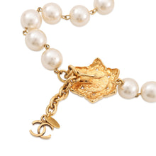 Load image into Gallery viewer, CHANEL Faux Pearl Choker Pearl White/Gold Faux Pearl Metal
