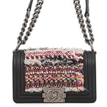将图像加载到图库查看器中，CHANEL Boy Chanel ChainShoulder Bag Black/Multicolor Tweed Lambskin Size Small
