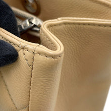 将图像加载到图库查看器中，CHANEL GSTTote Bag BeigeA50995 Caviar Leather
