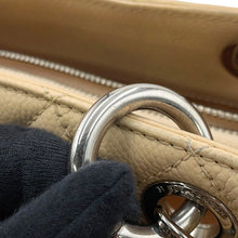 将图像加载到图库查看器中，CHANEL GSTTote Bag BeigeA50995 Caviar Leather

